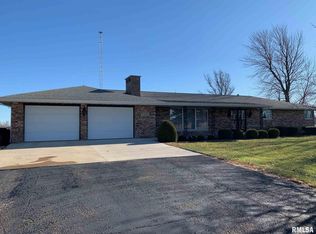 7468 Hopedale Rd, Hopedale, IL 61747