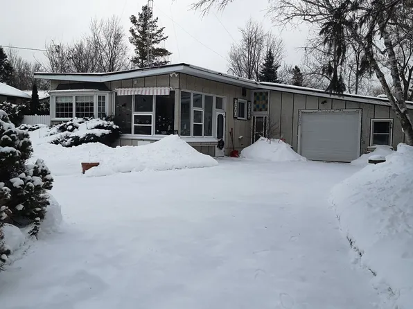 16 Wellington St, Collingwood, ON L9Y 0X2