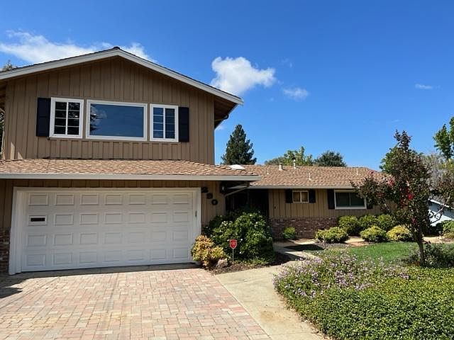 1st image of 290 Twinview Dr