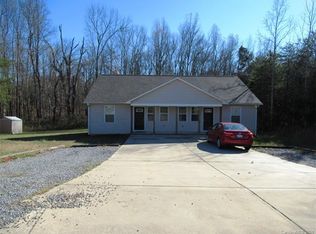 860 Horseshoe Lake Rd, Lincolnton, NC 28092