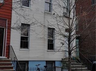 1414 Crotona Park E, Bronx, NY 10460