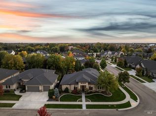 3935 W Dublin Dr, Eagle, ID 83616