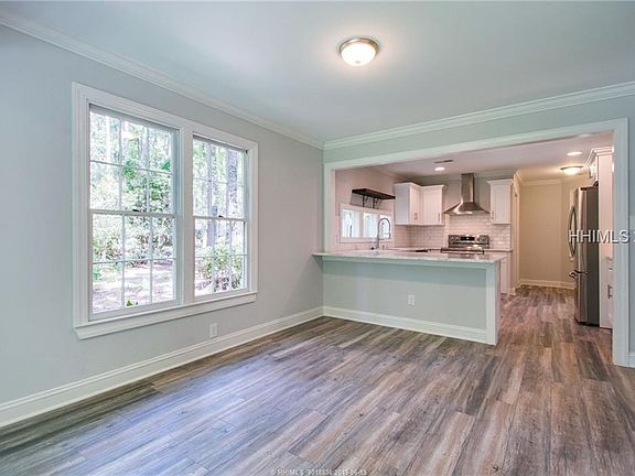 4th image of 1 Fernwood Trl