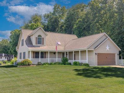 17117 Apache Trl, Three Rivers, MI, 49093
