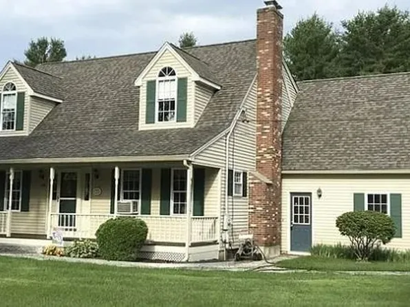 106 N Worcester St, Norton, MA 02766