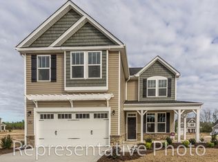 72 Regimental Dr, Cameron, NC 28326