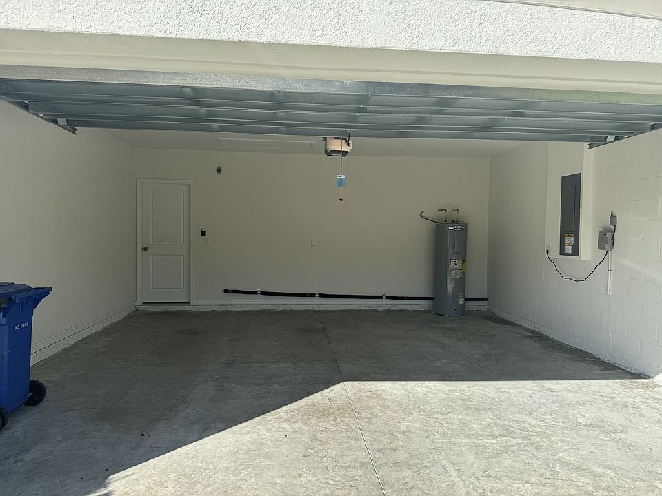 1st image of 2442 Knight Island Dr