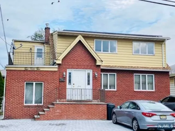 252 Corabelle Ave, Lodi, NJ 07644