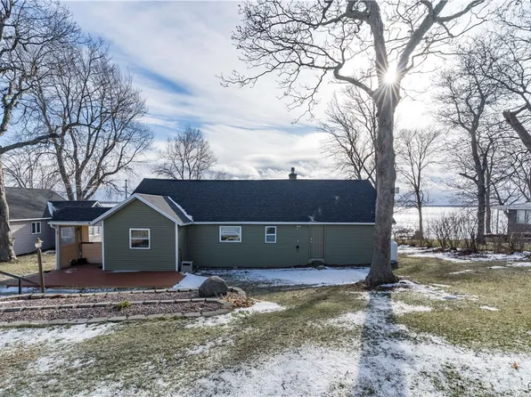 26995 Three Mile Point Rd, Chaumont, NY 13622