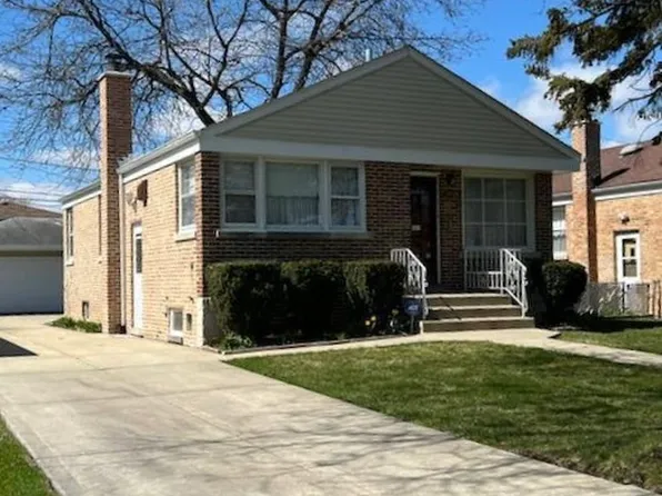 2938 N Ernst St, Franklin Park, IL 60131
