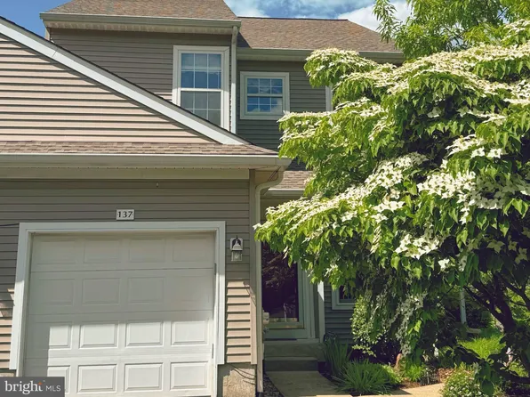 137 Hidden Hollow Ct #4002, Phoenixville, PA 19460