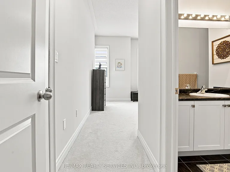 194 Coldwell Bay Cir — Photo 21