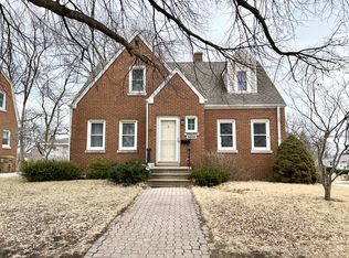 5809 36th Ave, Kenosha, WI 53144