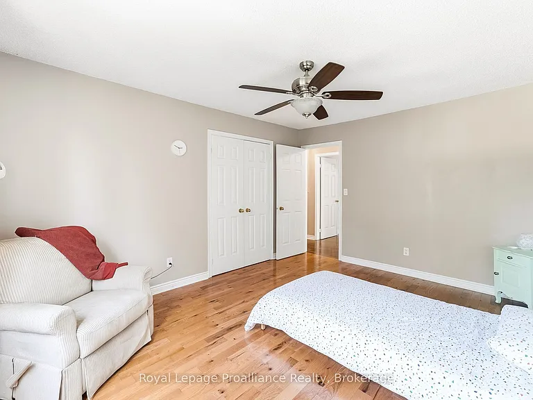 37 Ravine Dr — Photo 33