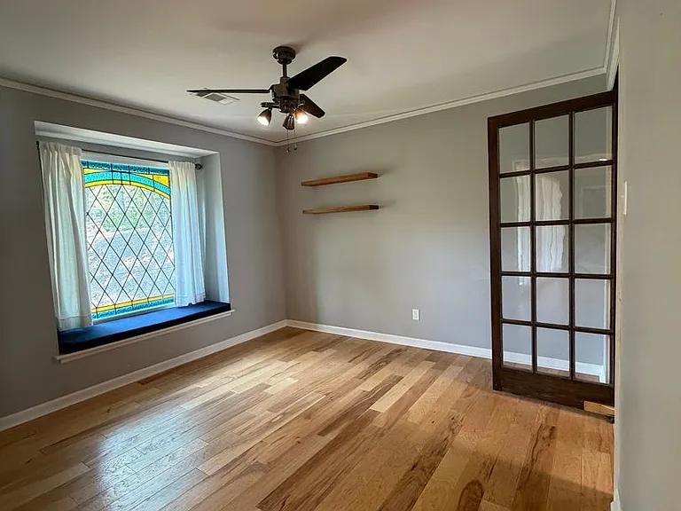 1101 Silverwood Cv — Photo 21
