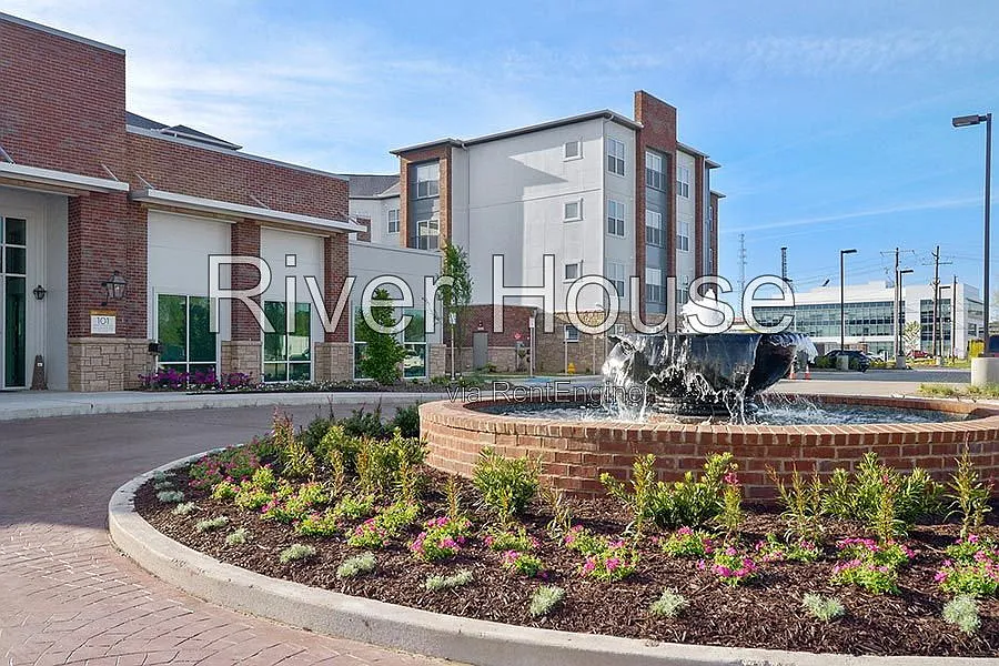 1 bed, 1.0 bath, 552 sqft, $1,310 — Photo 3