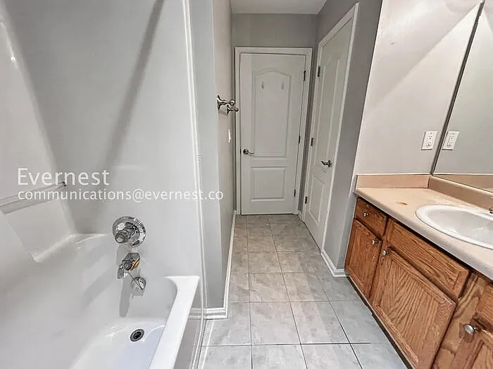 1153 Smith St SW — Photo 11
