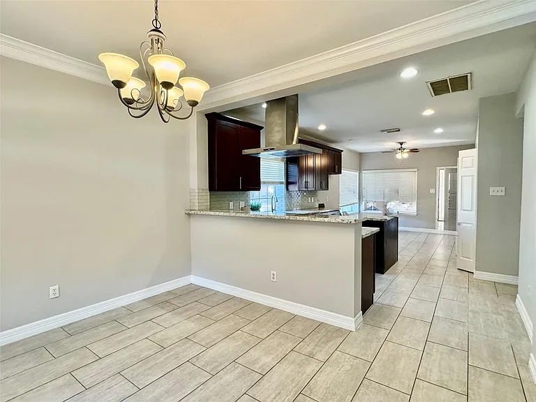 5722 Fort Sumter Ln — Photo 6