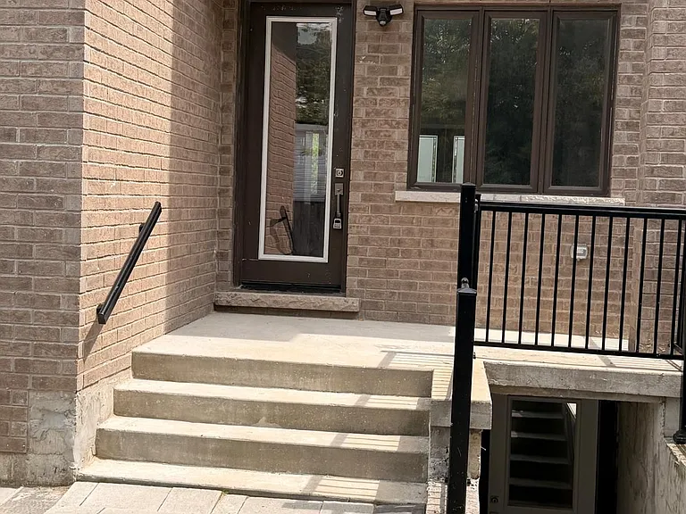 450 Midland Ave — Photo 24