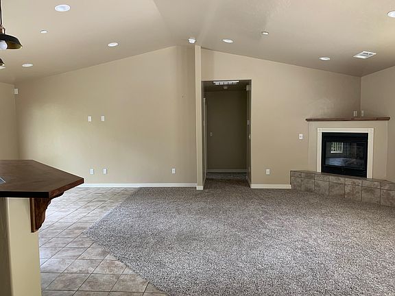 2nd image of 6326-6328 Lee Ann Dr