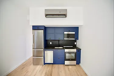 Rented by Nolita Group