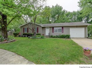 228 Tulip, Springfield, IL 62707