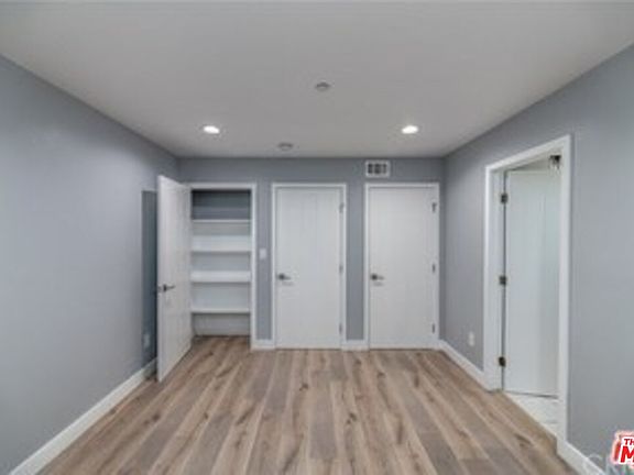 4th image of 1120 N Heliotrope Dr