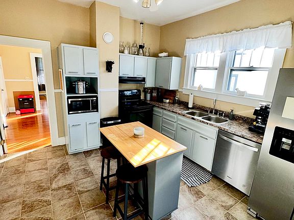 4th image of 508 Worchester Ave