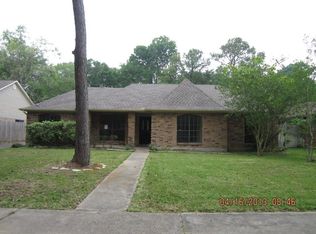 613 Kings Ct, Dickinson, TX 77539