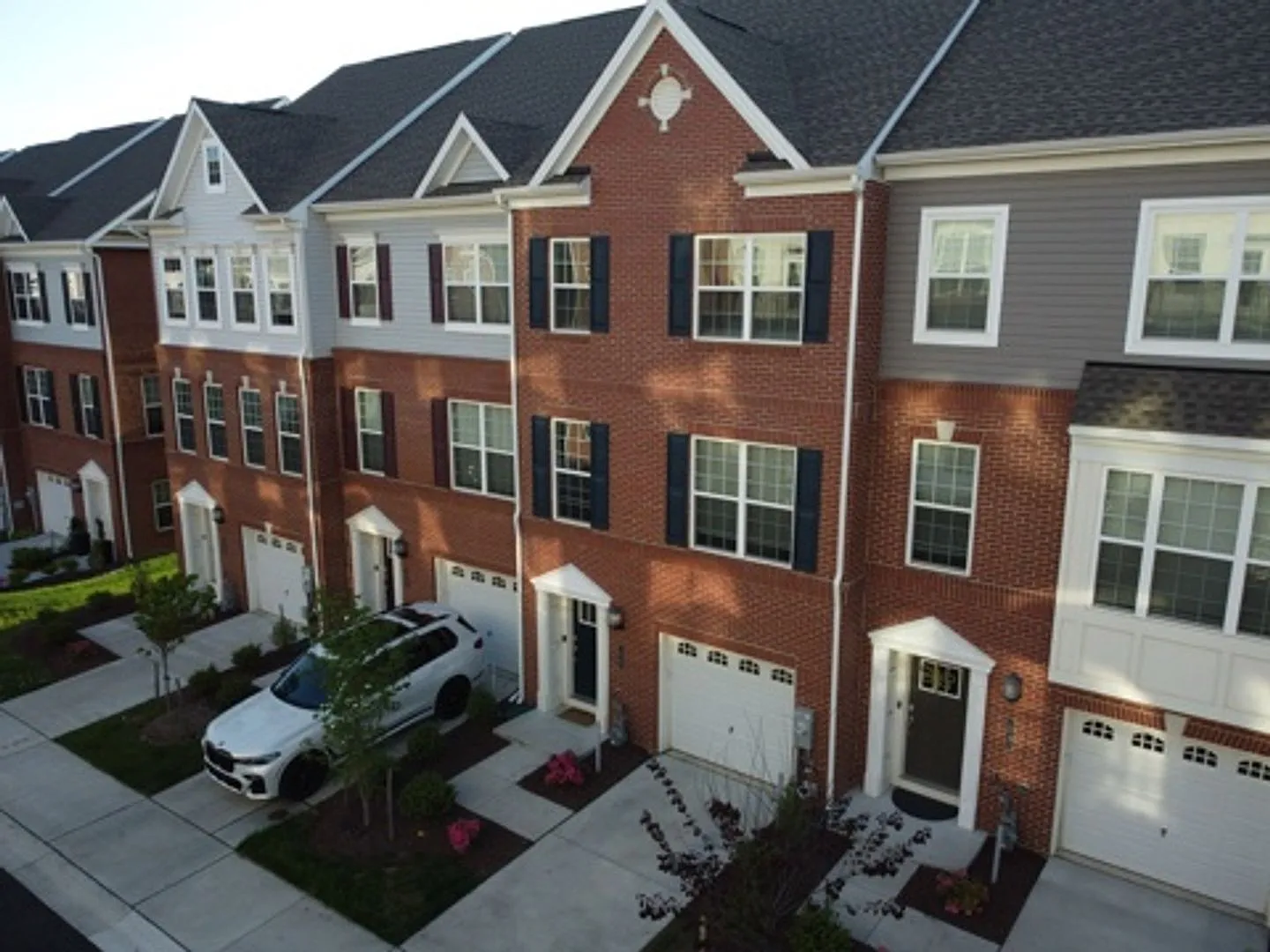 Spacious 3BR Townhome in Elkridge — Photo 4