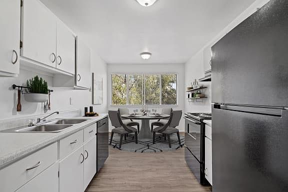 Kitchen/ Dinning B Style