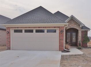 3417 Village Meadow Dr, Jonesboro, AR 72405