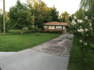 415 E 2nd St, Long Beach, MS 39560