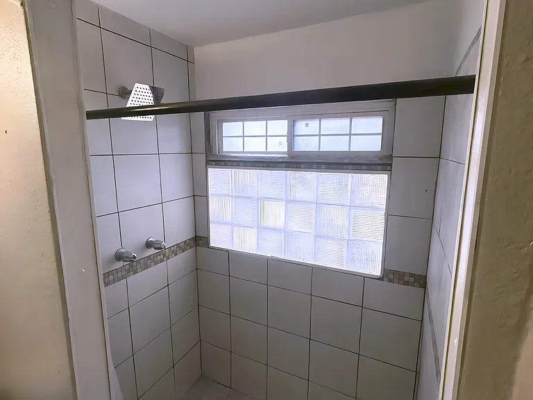 71 N Boone St #1 — Photo 32