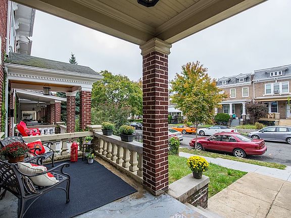 View from front porch space