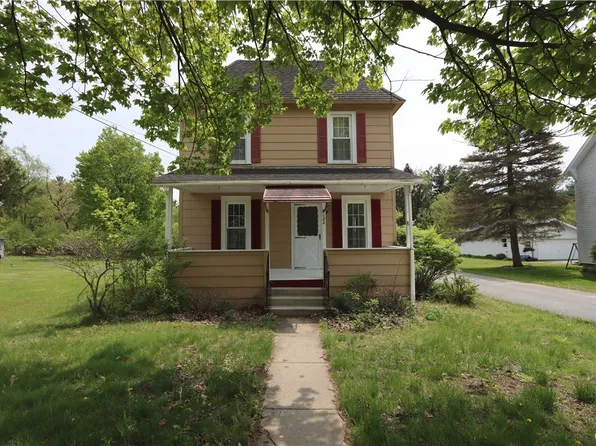 184 Maple St, Black River, NY 13612