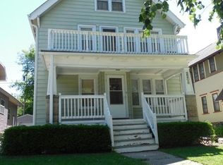 2208 N 61st St, Milwaukee, WI 53213