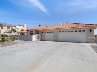 16269 Ridge View Dr, Apple Valley, CA 92307
