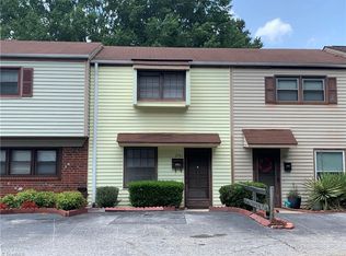 2743 Reynolds Park Rd, Winston Salem, NC 27107