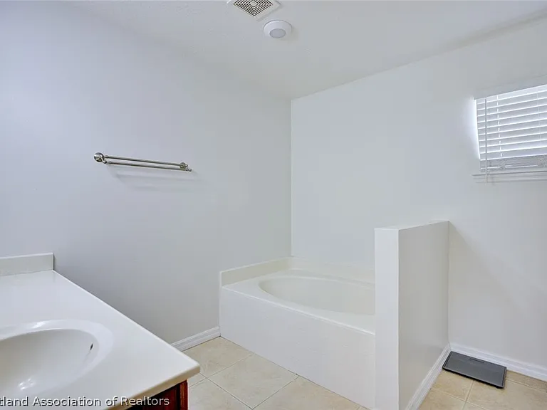 4710 Tarrega St — Photo 24