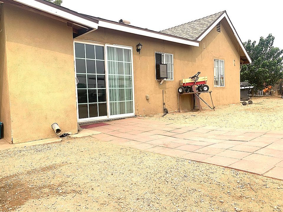 1st image of 1056 W Avenue N