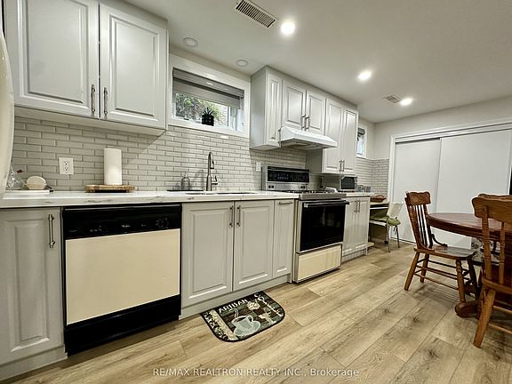 4th image of 237 Shawnee Cir