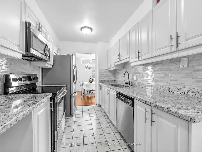 130 Neptune Dr #505 — Photo 11