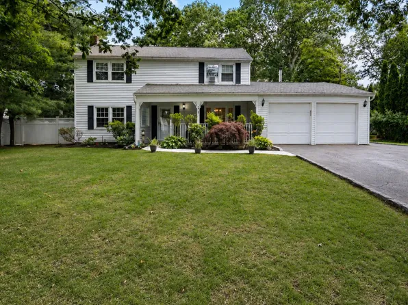 20 Spaulding Lane, Stony Brook, NY 11790
