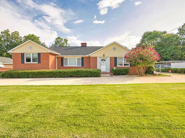 507 Bauskett, Columbia, SC 29229