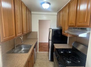 166-05 Highland Ave #5, Jamaica, NY 11432