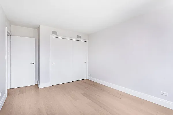 Rented by Living New York | media 18