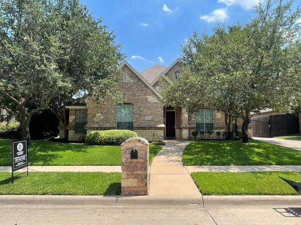 8304 Southridge Ct, North Richland Hills, TX 76182