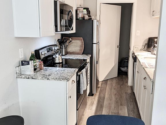 2nd image of 2102 Kirksey Dr APT D