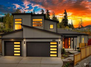 10053 NE 196th Pl, Bothell, WA 98011